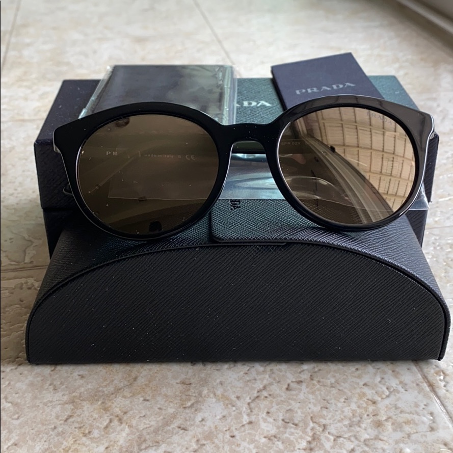 Prada Prada